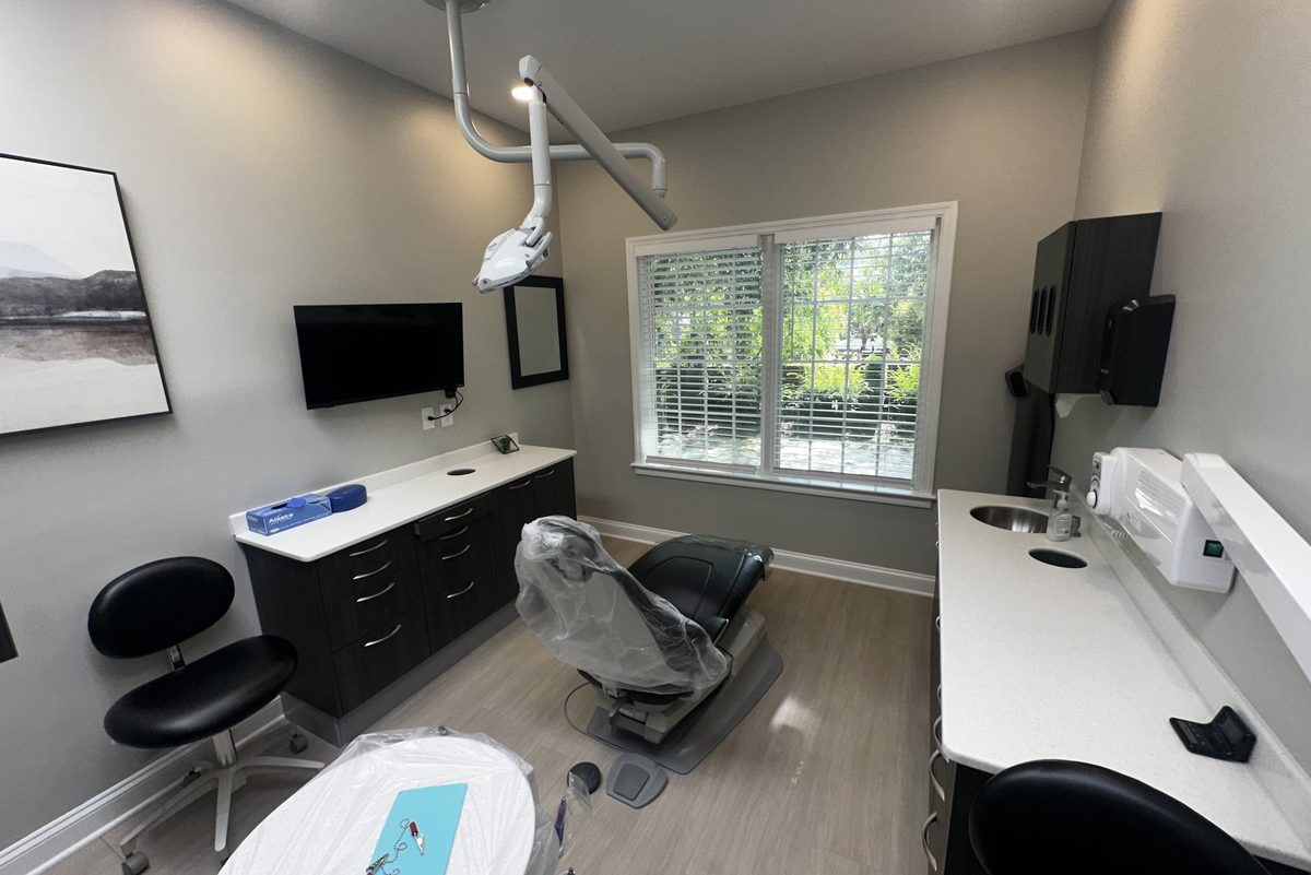 A calm, sunlit treatment room at Advanced Dental Care